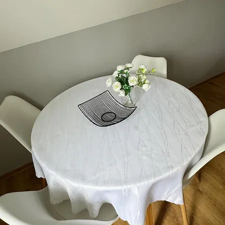 W Malowniczym Stryszowie Apartament *